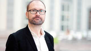 "Jag tror att notering är det troligaste alternativet", säger professor Per Strömberg.