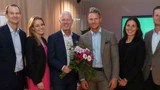 Från vänster: Mathias Norderstål, chef Skador Sjukvård, Emma Lundgren, chef Kundservice, Staffan Johansson, chef Sverige, Kenneth Malmborg, tf. chef Försäljning, Maria Rylander, chef Produkt och Fredrik Bergström, vd på Euro Accident.