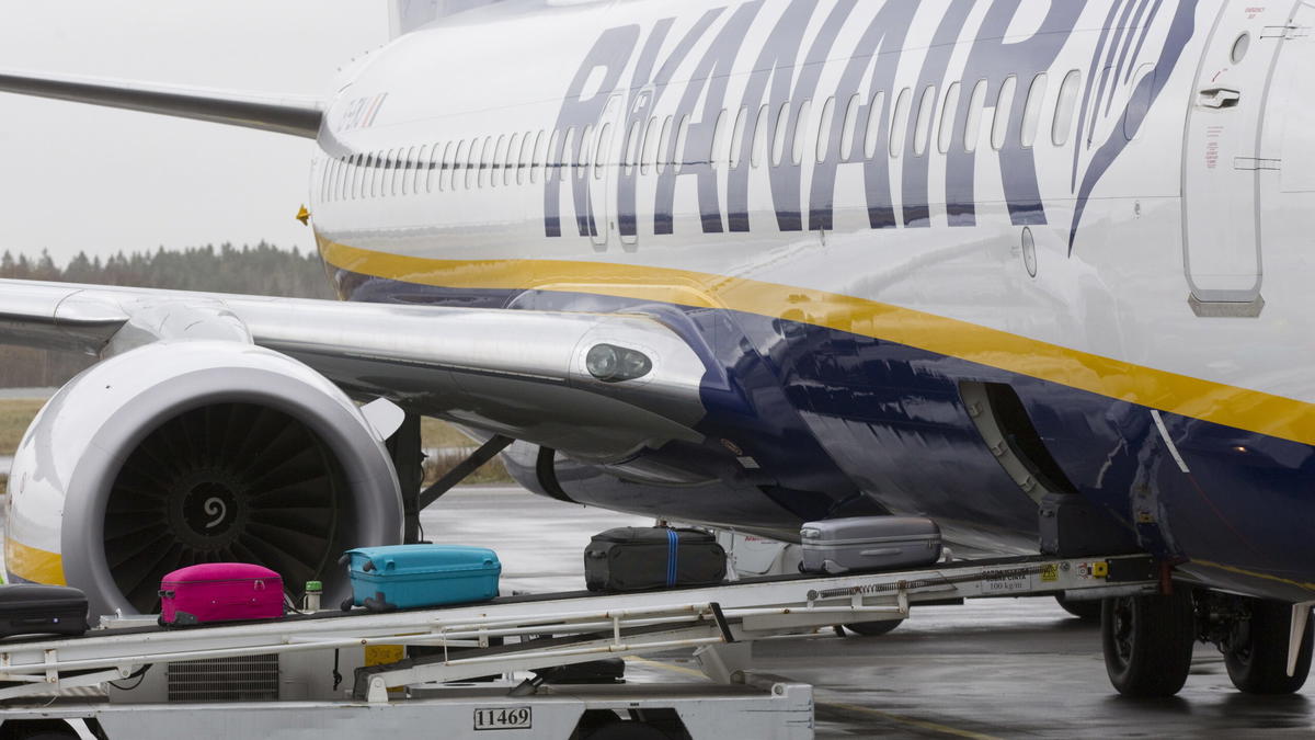 Ryanair: Halvering av flygskatten räcker inte