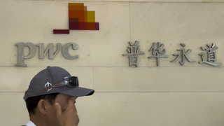 PWC tappar mark i Kina och Australien efter skandaler
